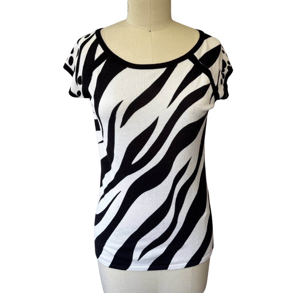 RED Black and White Zebra Print Women's Sweater Tee size Medium